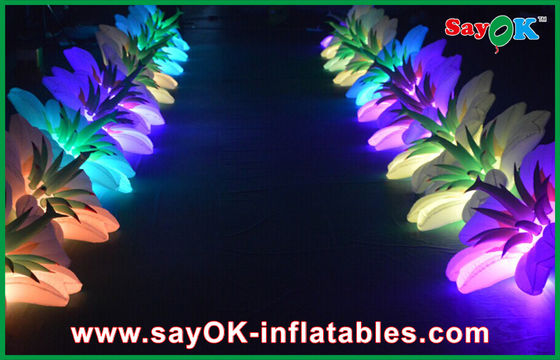 Pretty Inflatable Lighting Decoration / Inflatable Led Flower Chain For Wedding Party