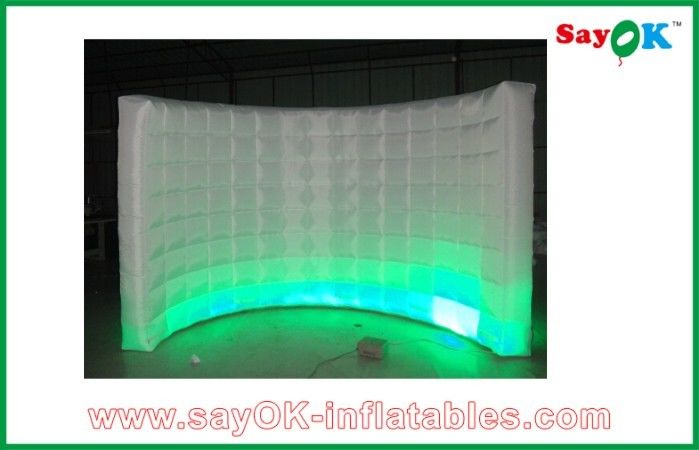 210D Oxford Cloth Office Decoration Inflatable Curve White Led Wall