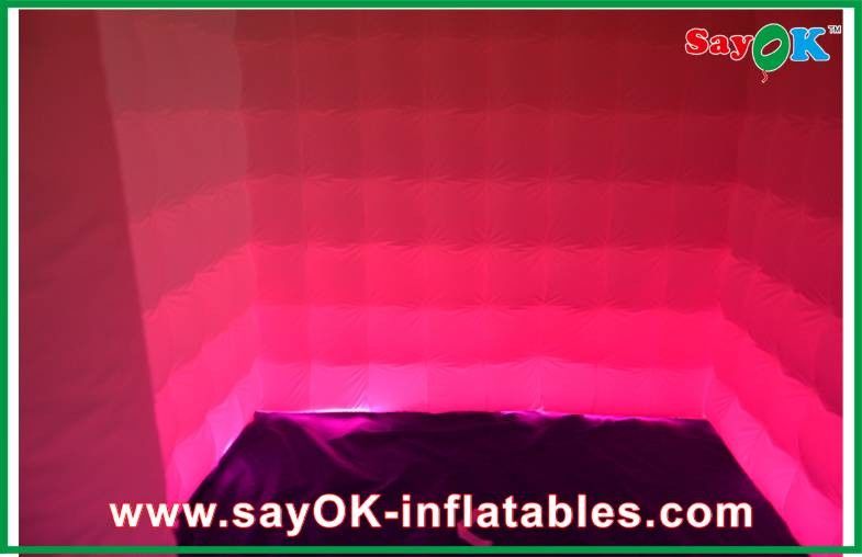 Small Photo Booth 2.4m X 2.4m X 2.4m Inflatable Mobile Photobooth With Led Lighting